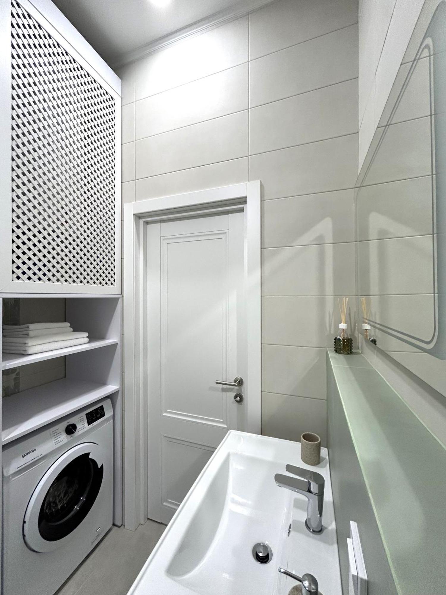 Modern Apartment, 5Mins To Rynok Square Lviv Exteriör bild